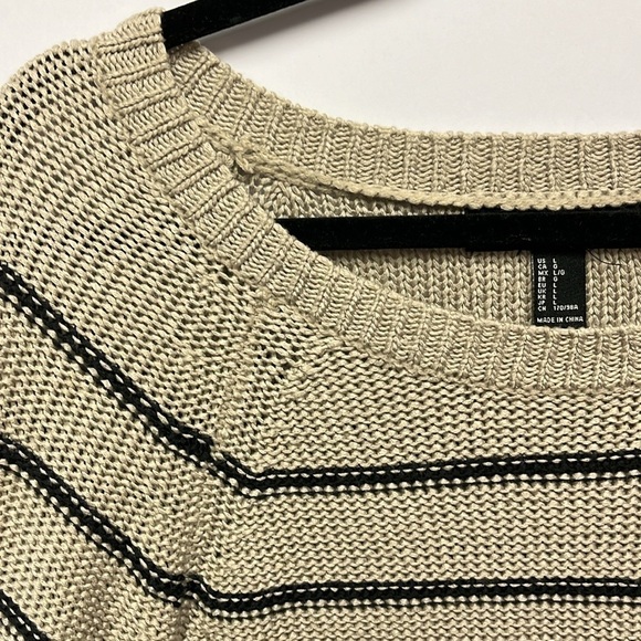 Beige Sweater with Black Stripes - Picture 2 of 3